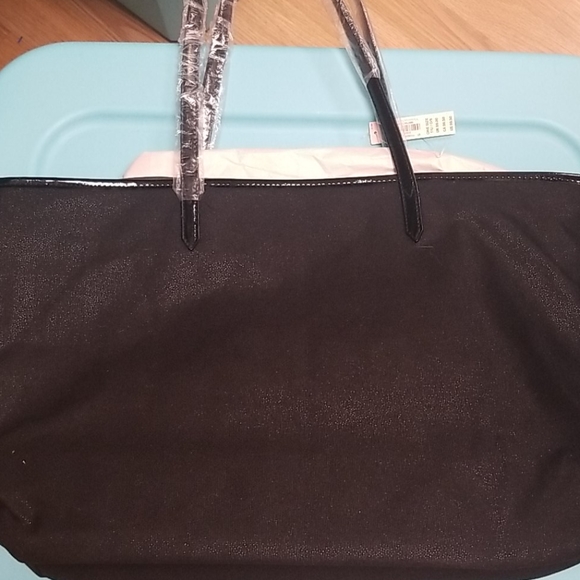 3 Victoria's Secret totes new - Picture 3 of 8